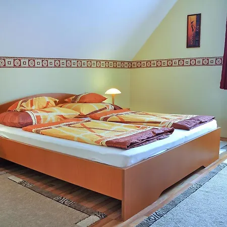 Napsugar Vendeghaz Apartahotel